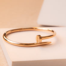 Load image into Gallery viewer, Chic Rose-Gold Nail Cuff