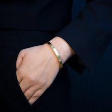 Load image into Gallery viewer, Always Chic Gold Bracelet