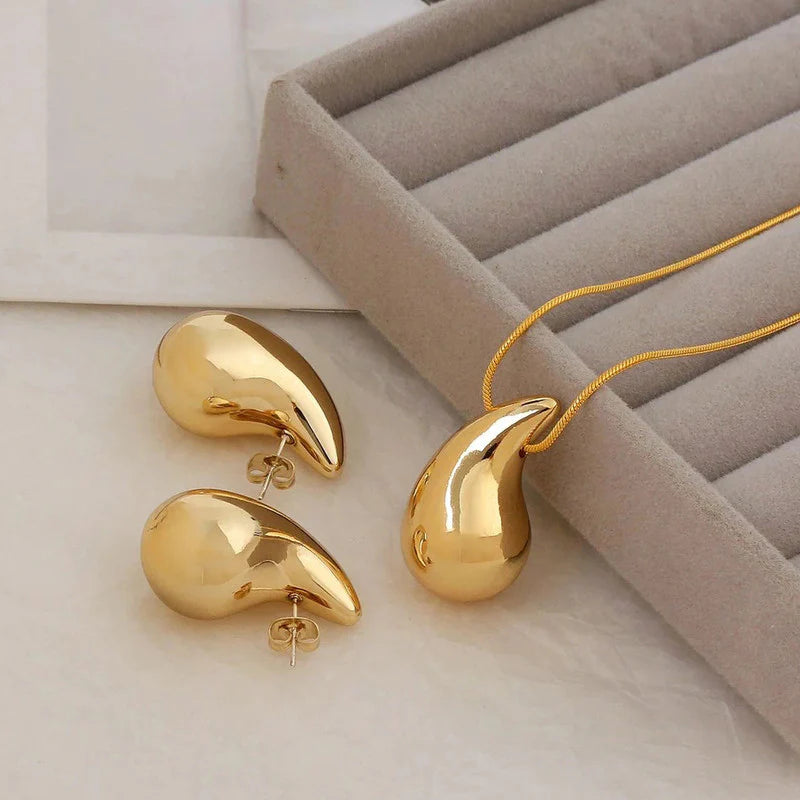 DomeLuxe Drop Jewellery Set