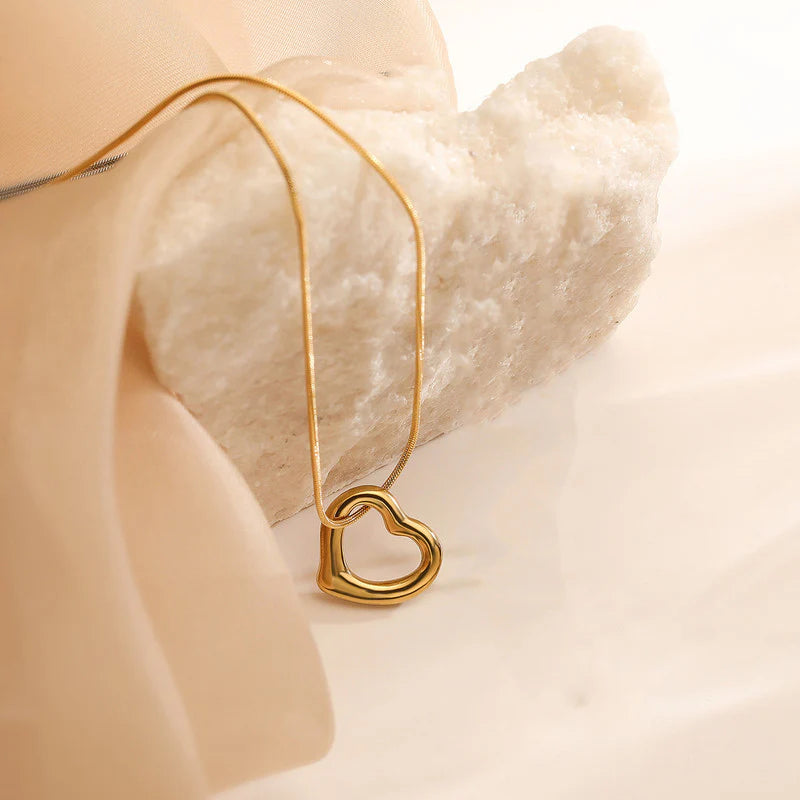 Eternal Heart Necklace