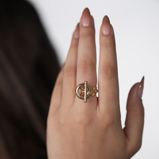 Lux Lustre Ring