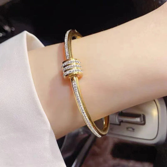 Stellar Gold-Plated AD Bangle (Anti-Tarnish)