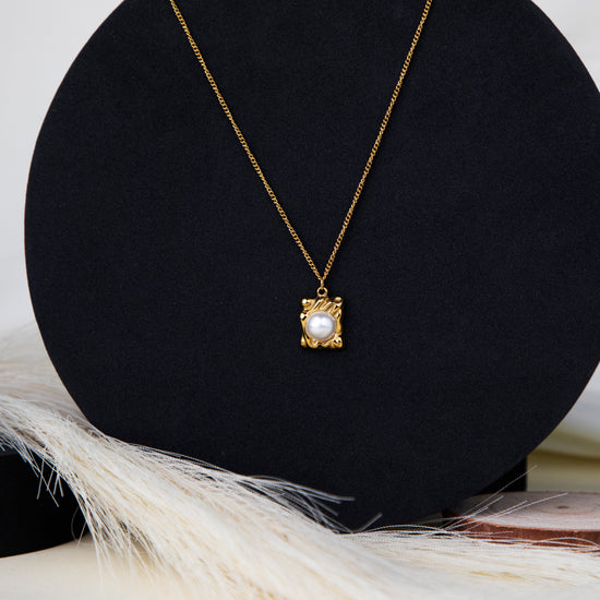 Pure Spirit Pearl Necklace