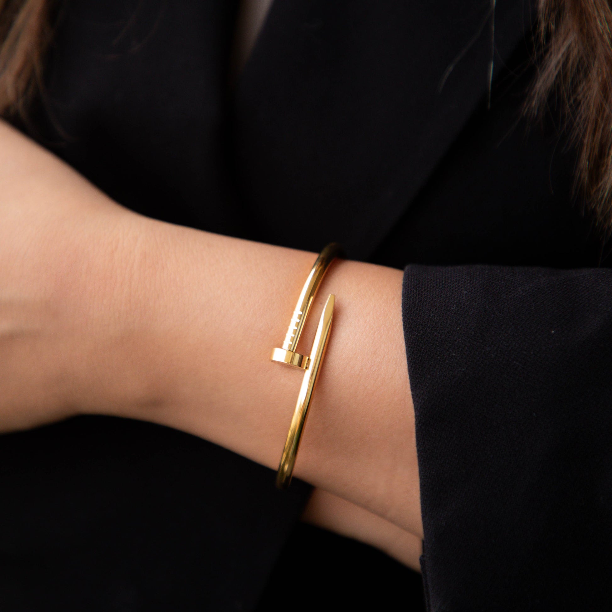 Chic Gold Nail Cuff